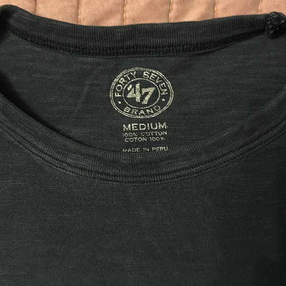 Pride Red Sox Tshirt - Picture 3 of 4